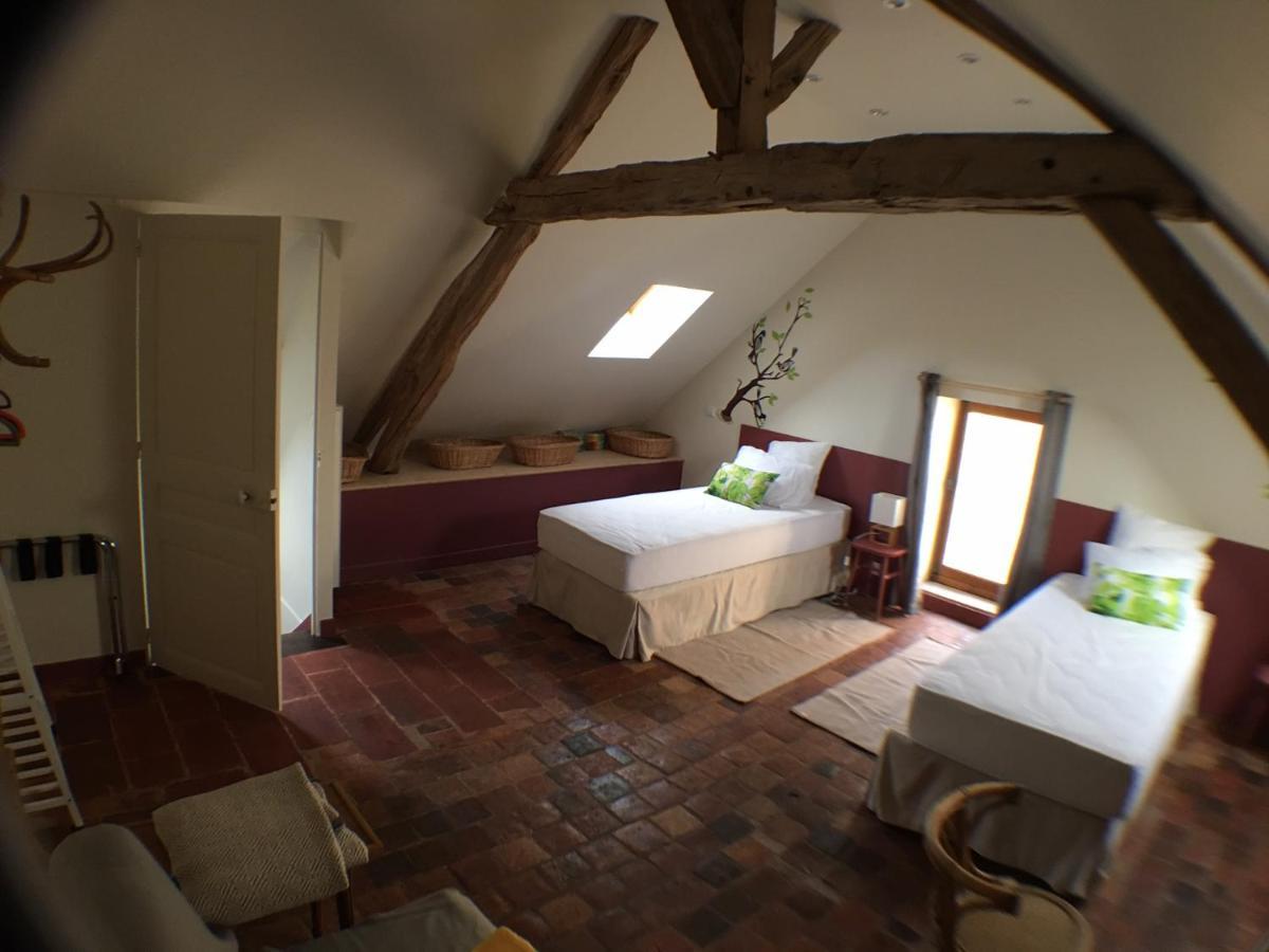 La Maison D'A Cote Saint-Amand-en-Puisaye Bagian luar foto