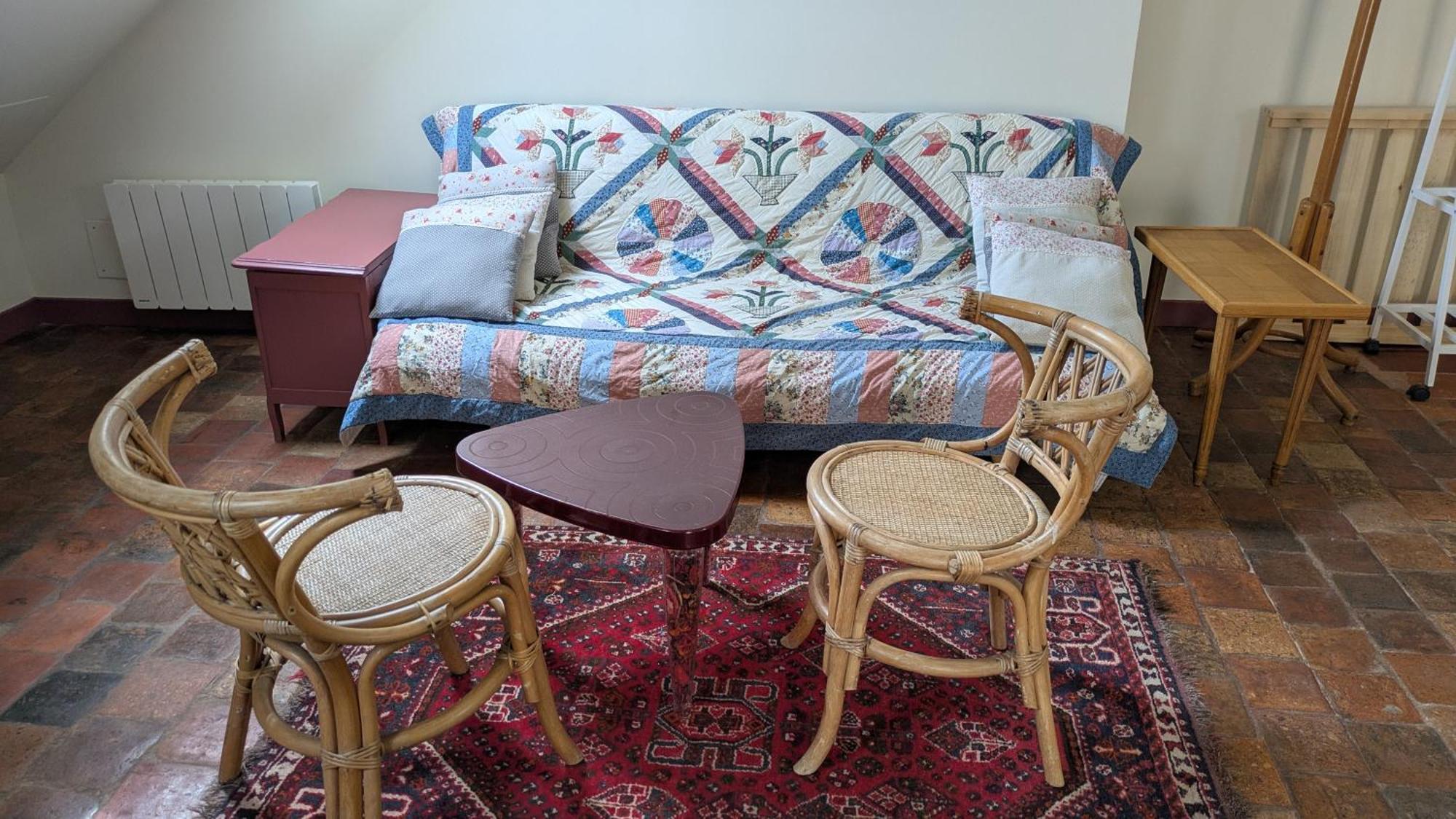 La Maison D'A Cote Saint-Amand-en-Puisaye Bagian luar foto