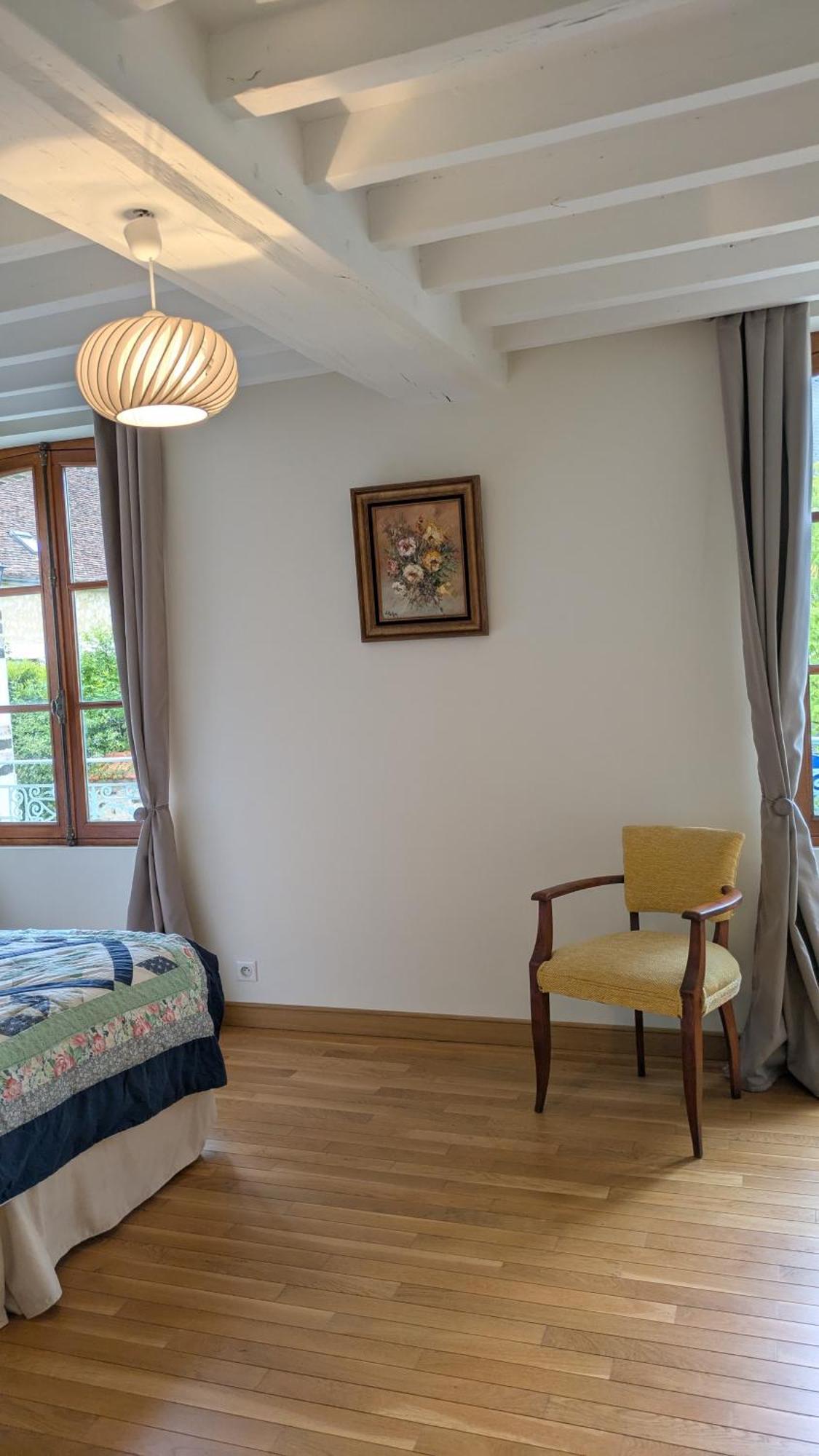 La Maison D'A Cote Saint-Amand-en-Puisaye Bagian luar foto