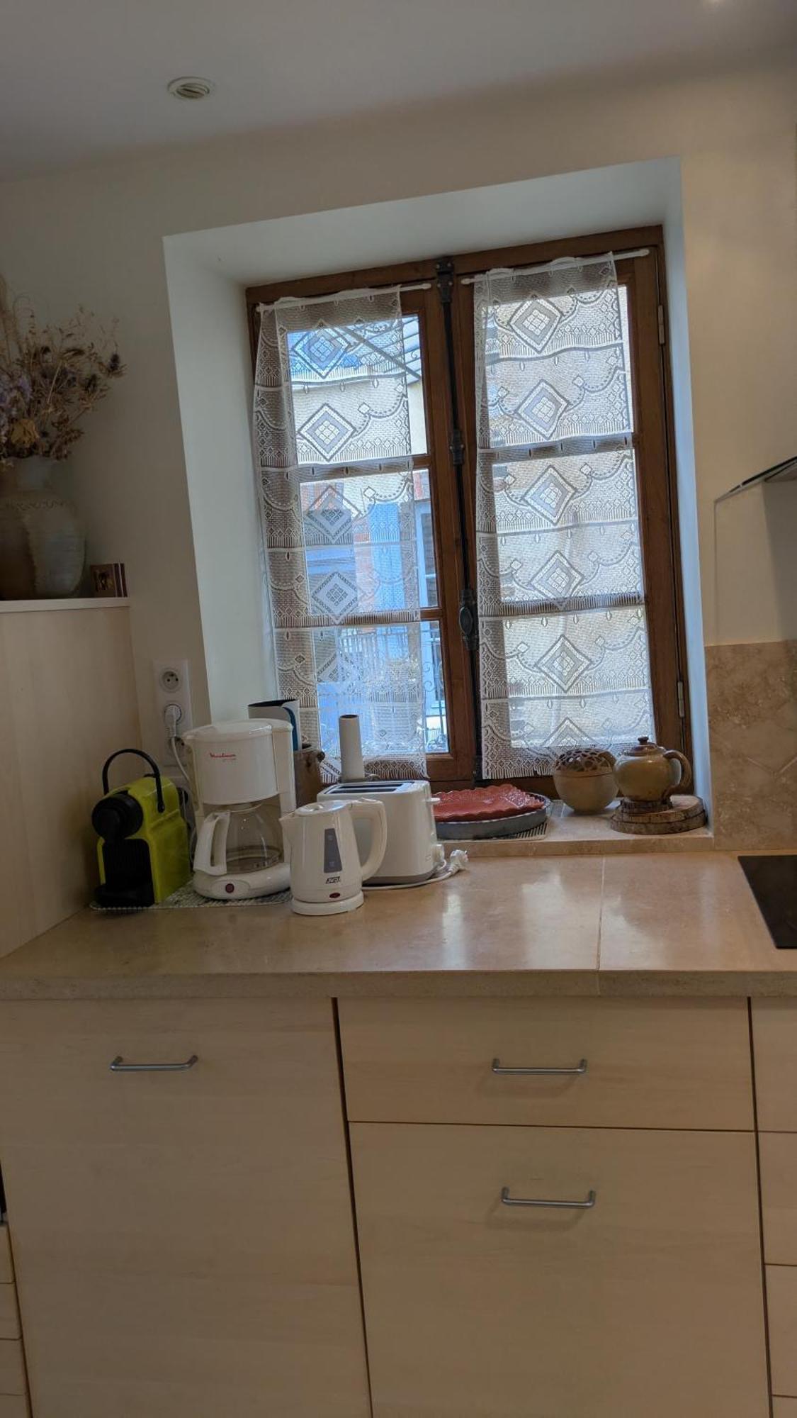 La Maison D'A Cote Saint-Amand-en-Puisaye Bagian luar foto